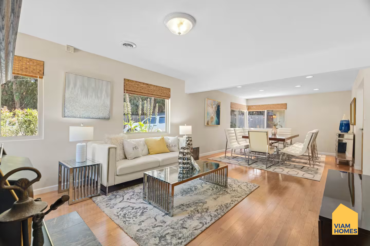 Spacious indoor area at Fleming Villa by VIAM Homes in San Jose