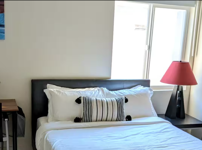 ROOM 25-2