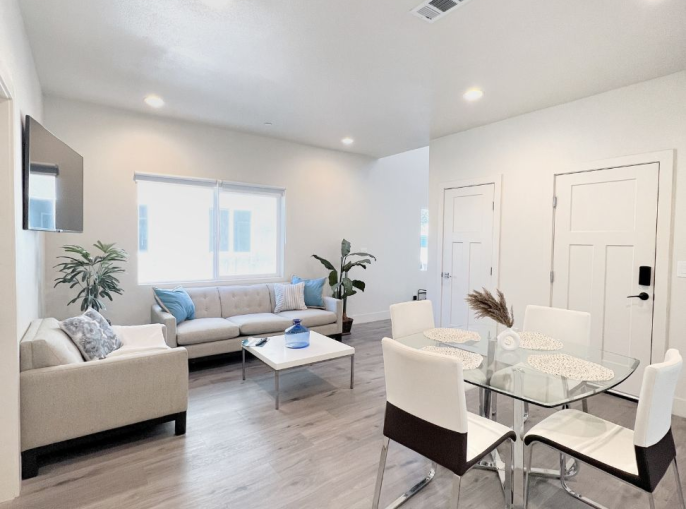25A COMMON AREAS
