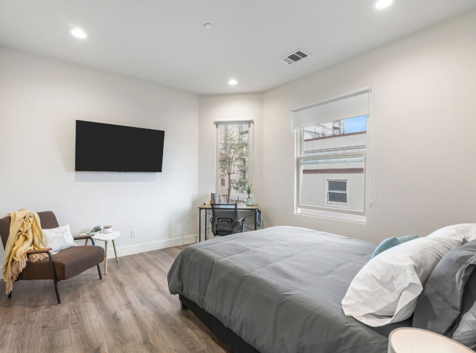 ROOM 6-2B