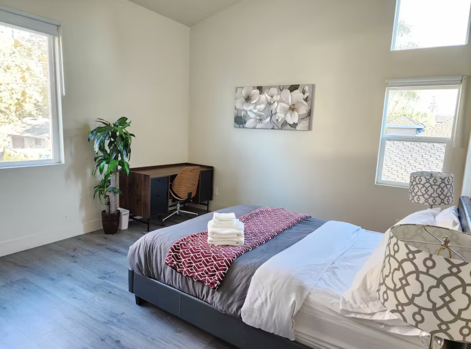 ROOM 25-3