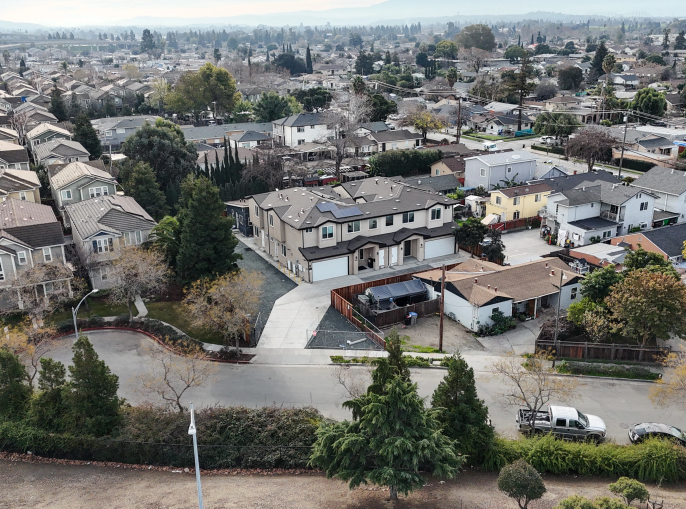 LOCATION 1440A-1446A