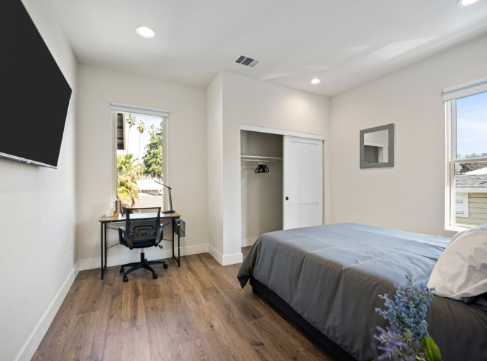 UNIT 4 CONDO